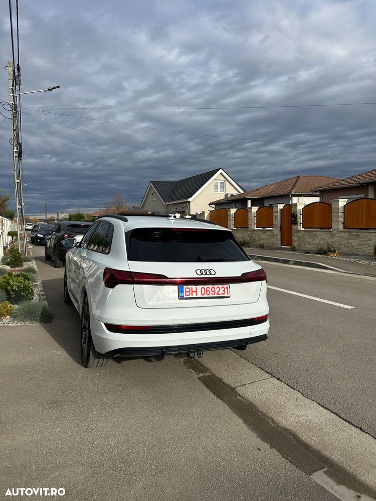Audi e-tron 50 quattro S line - 7