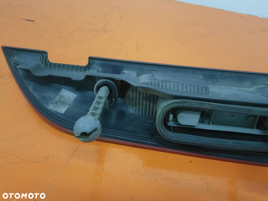 NISSAN KUBISTAR I 03-08 LAMPA TYŁ PRAWA ZEWNĘTRZNA TYLNA - 8