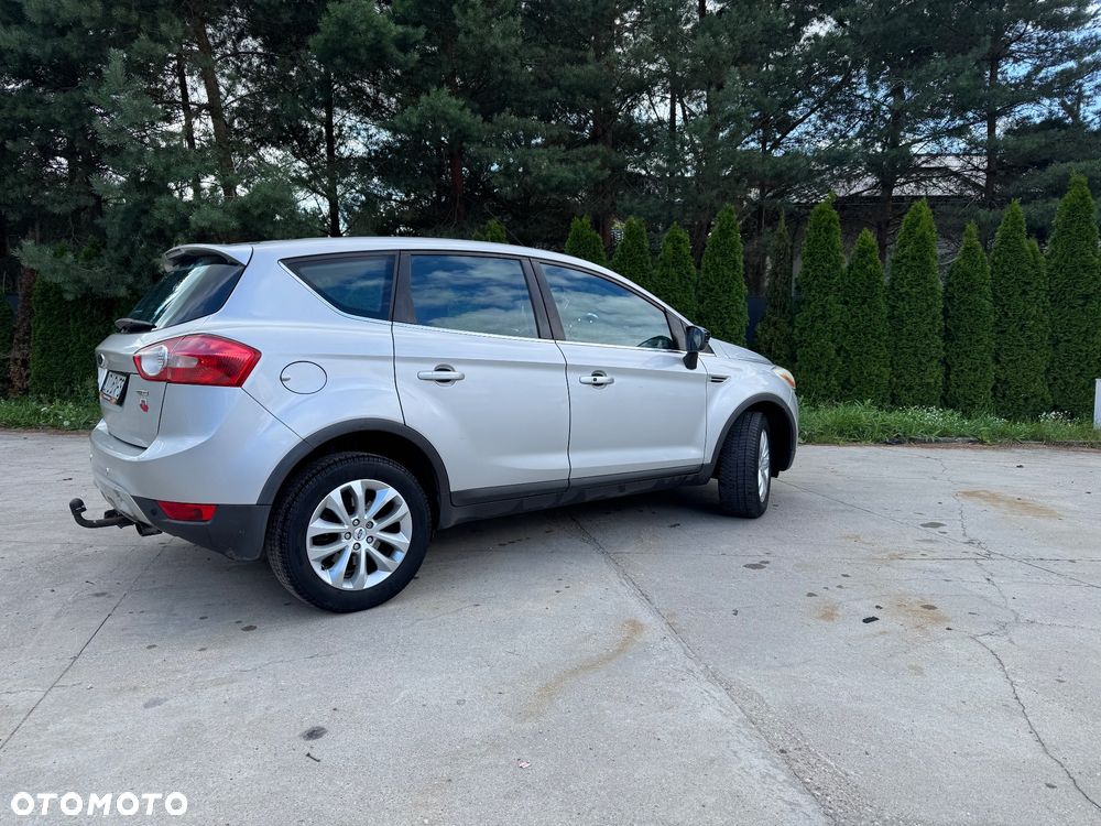 Ford Kuga 2.0 TDCi Titanium - 4