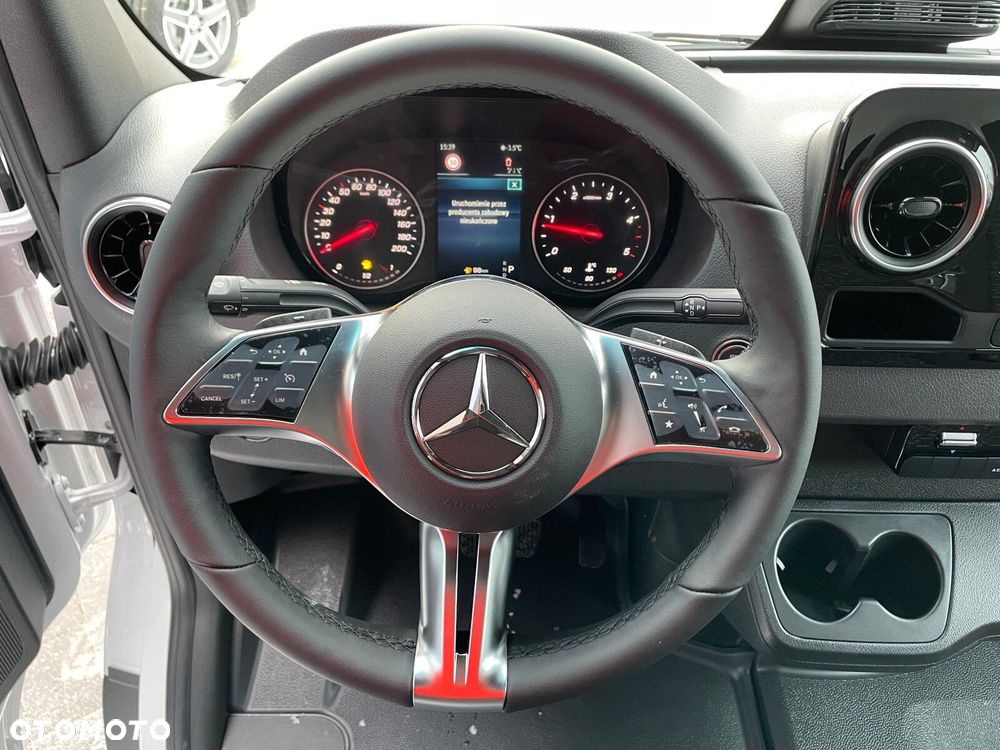 Mercedes-Benz Sprinter 317 CDI PRO Automat Reflektory LED Resorowany fotel - 11