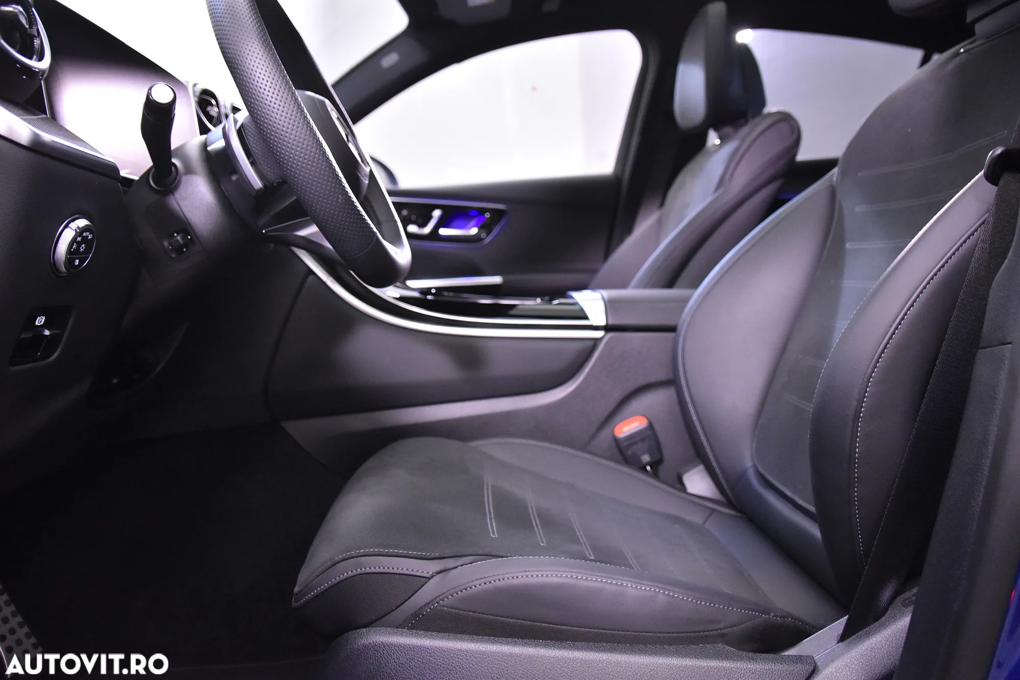 Mercedes-Benz GLC Coupe 300 d 4MATIC MHEV - 25