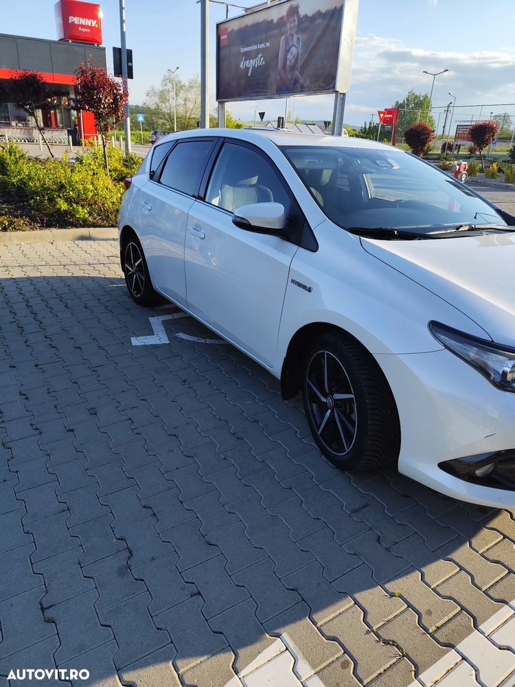 Toyota Auris - 3