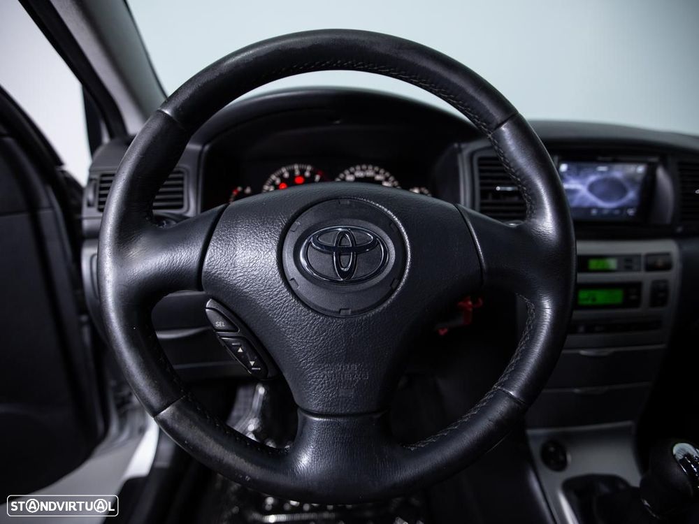 Toyota Corolla - 13