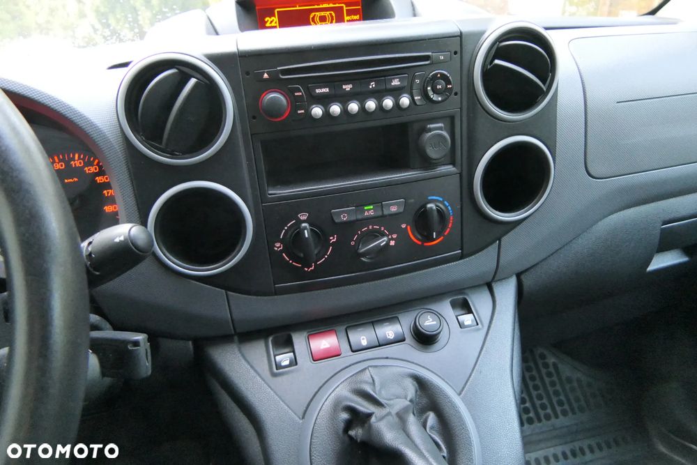 Peugeot PARTNER - 21