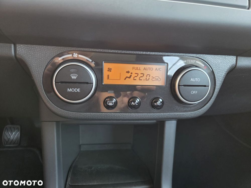 Suzuki Swift - 25