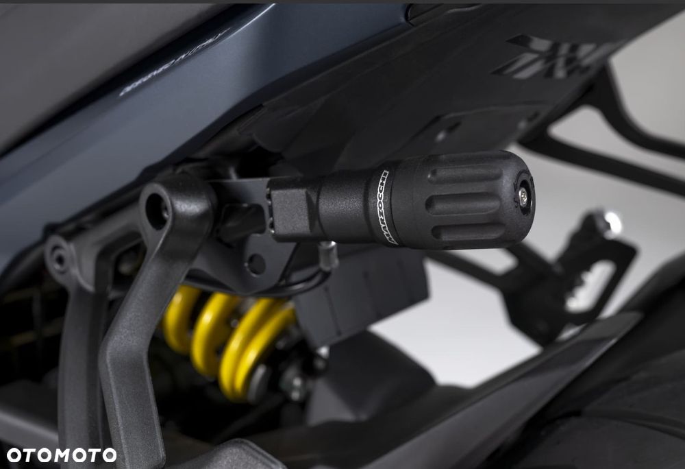 Benelli TRK 902 Xplorer - 10