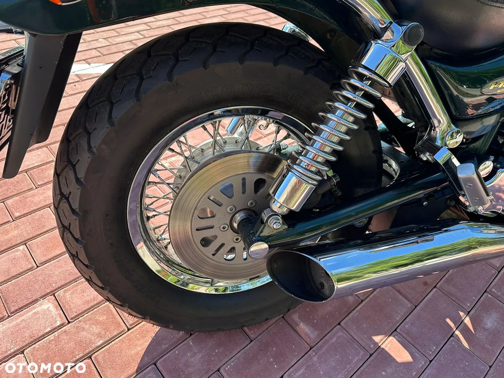 Suzuki Intruder - 11