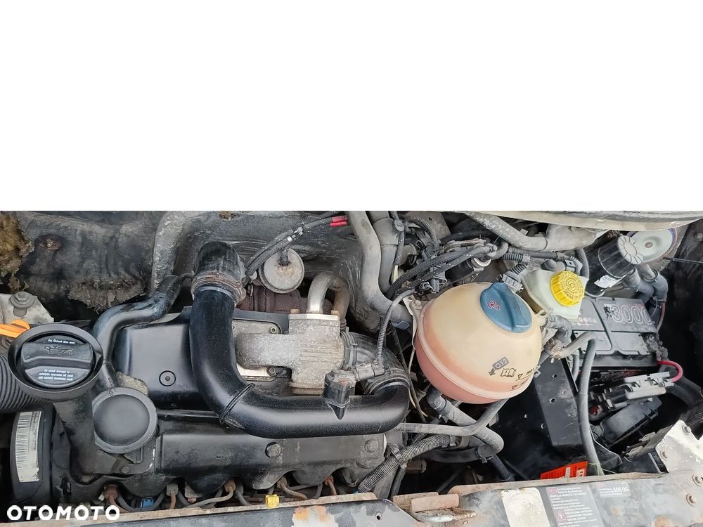 Volkswagen Transporter - 12