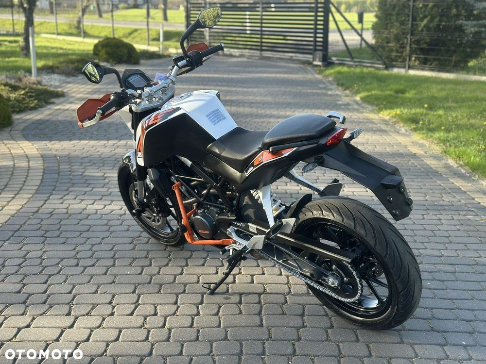 KTM Duke - 4