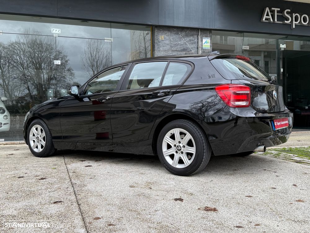 BMW 118 d Sport Line - 4