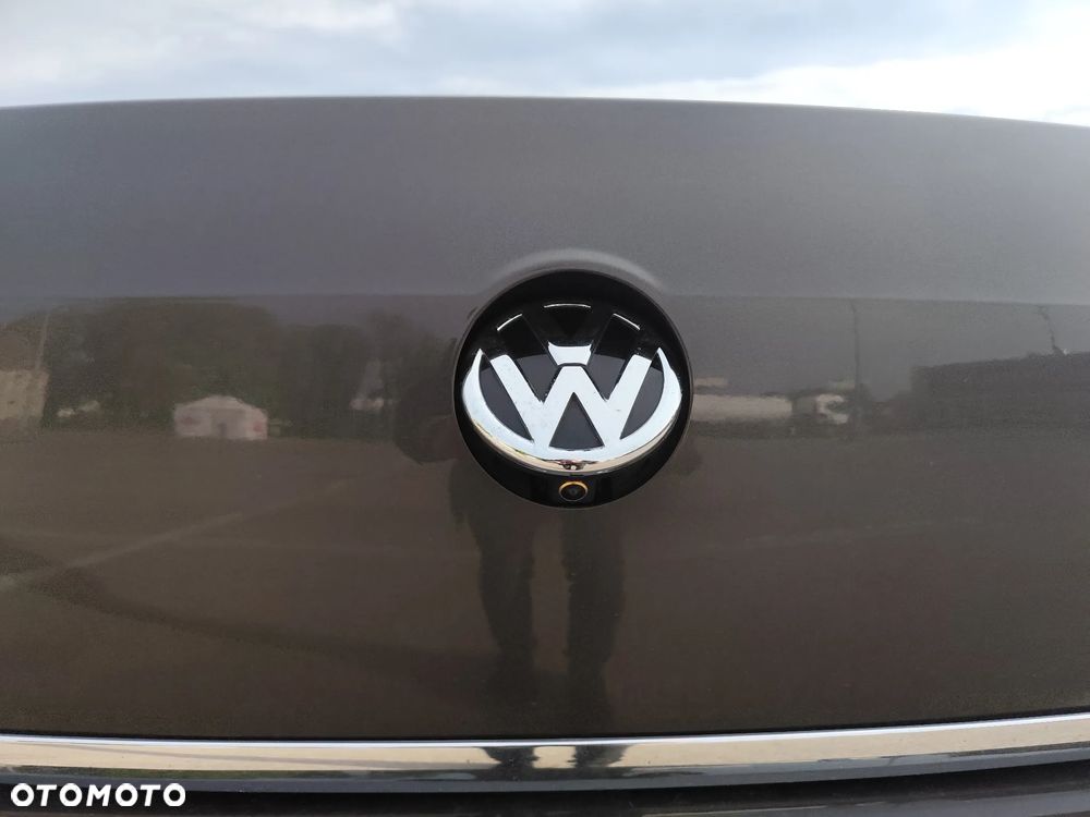 Volkswagen Passat 2.0 TDI Trendline - 8