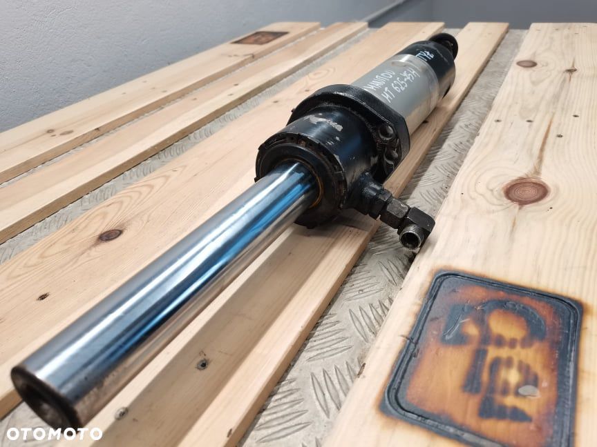 Manitou MT 625-75H {Cylinder hydrauliczny skrętu} - 9