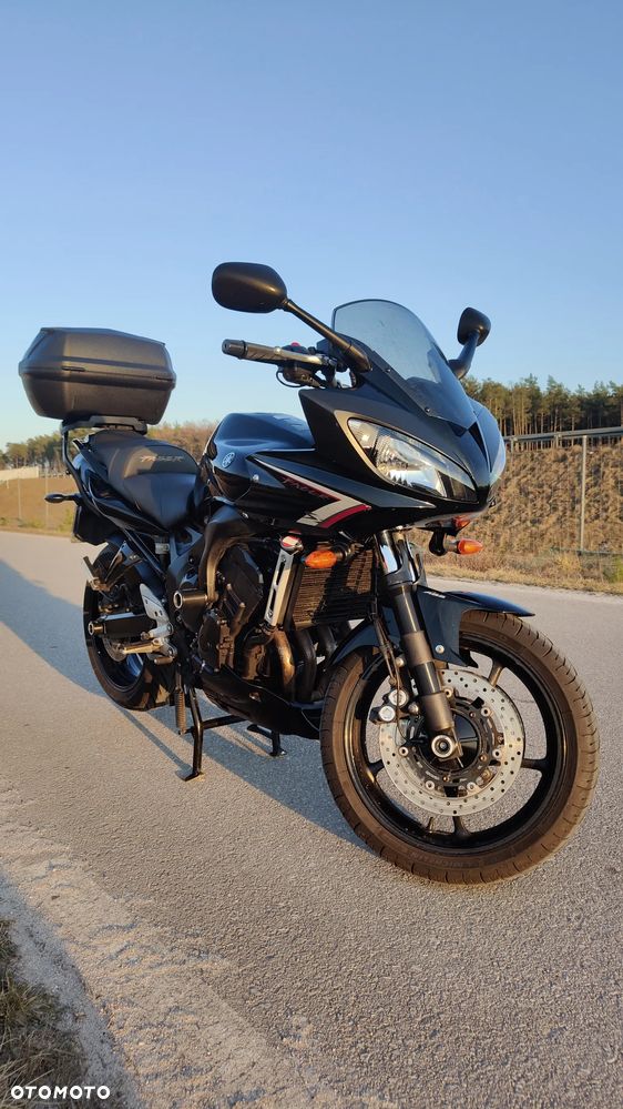 Yamaha FZ6 - 20