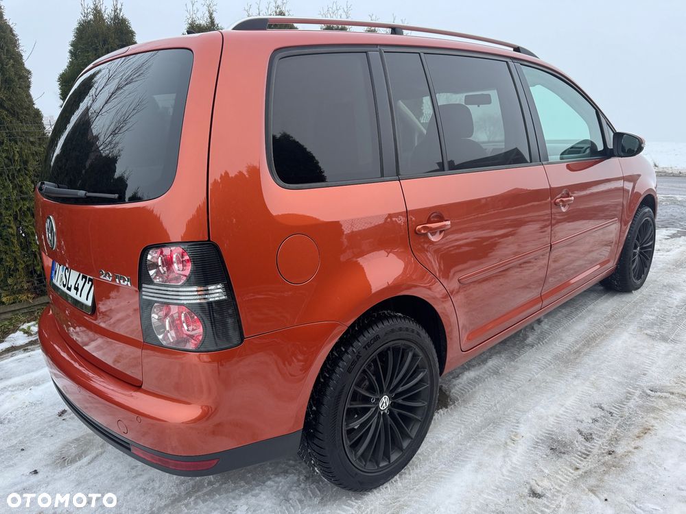 Volkswagen Touran 2.0 TDI Freestyle - 19