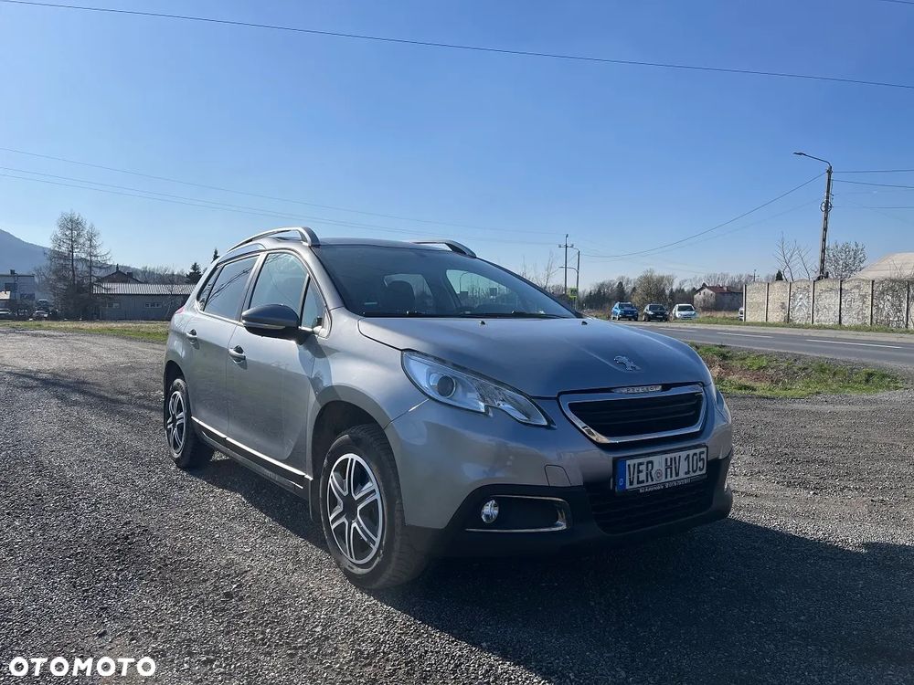 Peugeot 2008 1.2 Pure Tech Allure S&S EAT6 - 3