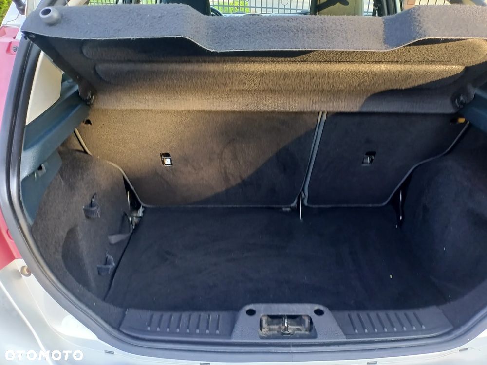 Ford Fiesta 1.25 Viva - 13