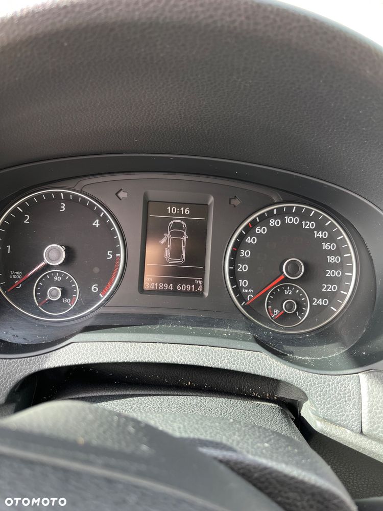 Volkswagen Sharan 2.0 TDI Highline DSG - 2