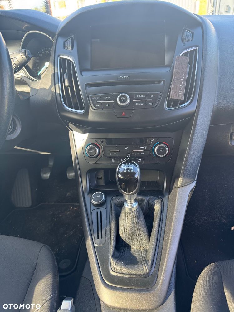 Ford Focus 1.5 TDCi SYNC Edition - 7