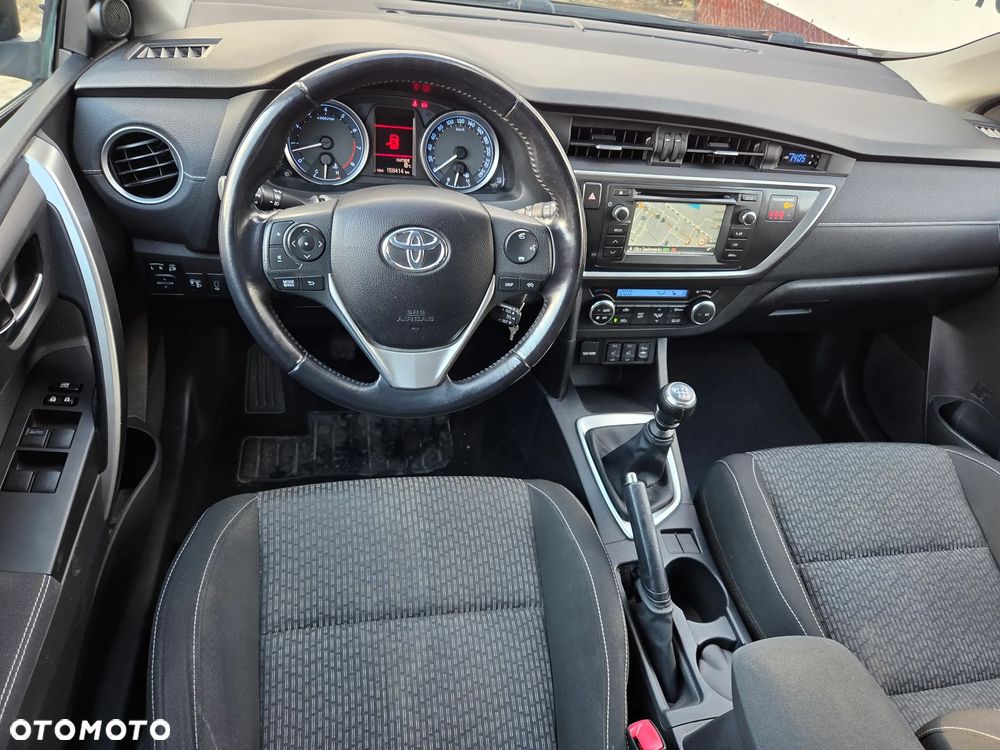 Toyota Auris 1.6 Premium Start - 7