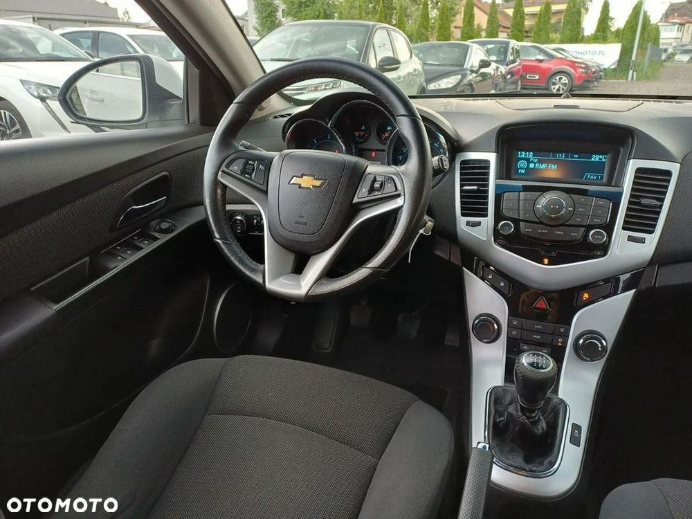 Chevrolet Cruze 2.0 LTZ - 19
