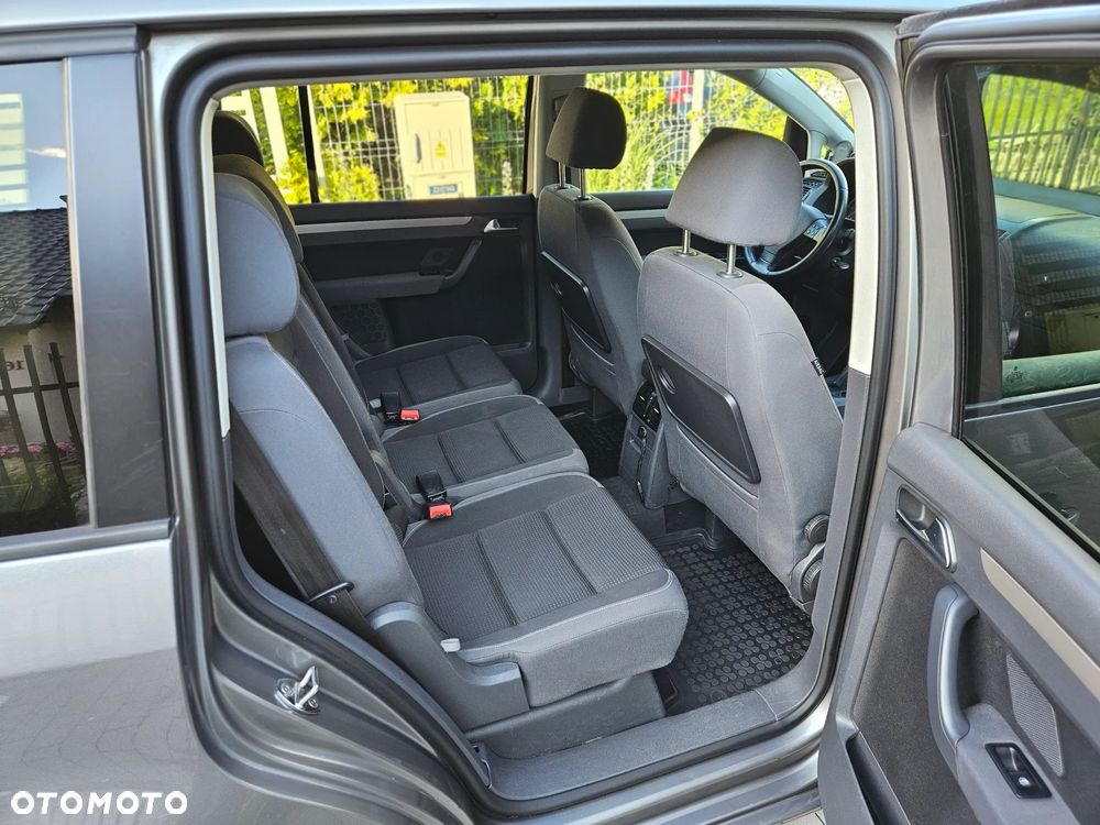 Volkswagen Touran 2.0 TDI DPF Cross - 6