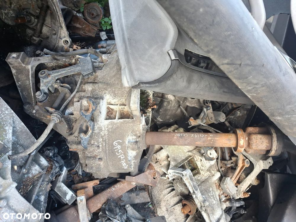 Skrzynia Ford Volvo 1,6hdi 6M5R7002YC z Niemiec - 4