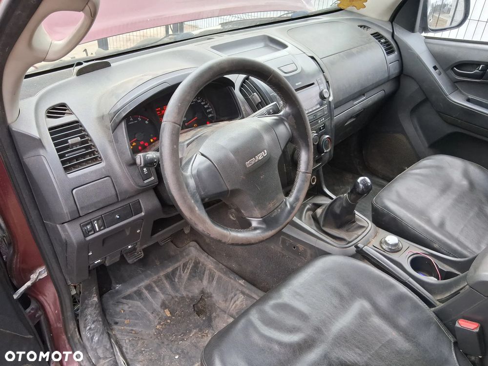 Isuzu D-Max 2.5 DC LSX - 7