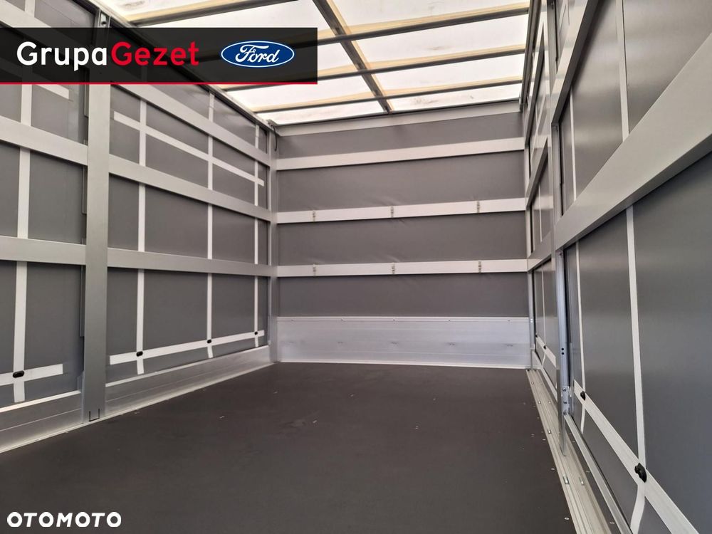 Ford Transit - 16