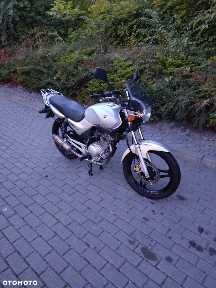 Yamaha YBR - 6