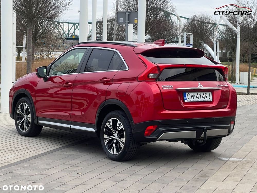 Mitsubishi Eclipse Cross - 32