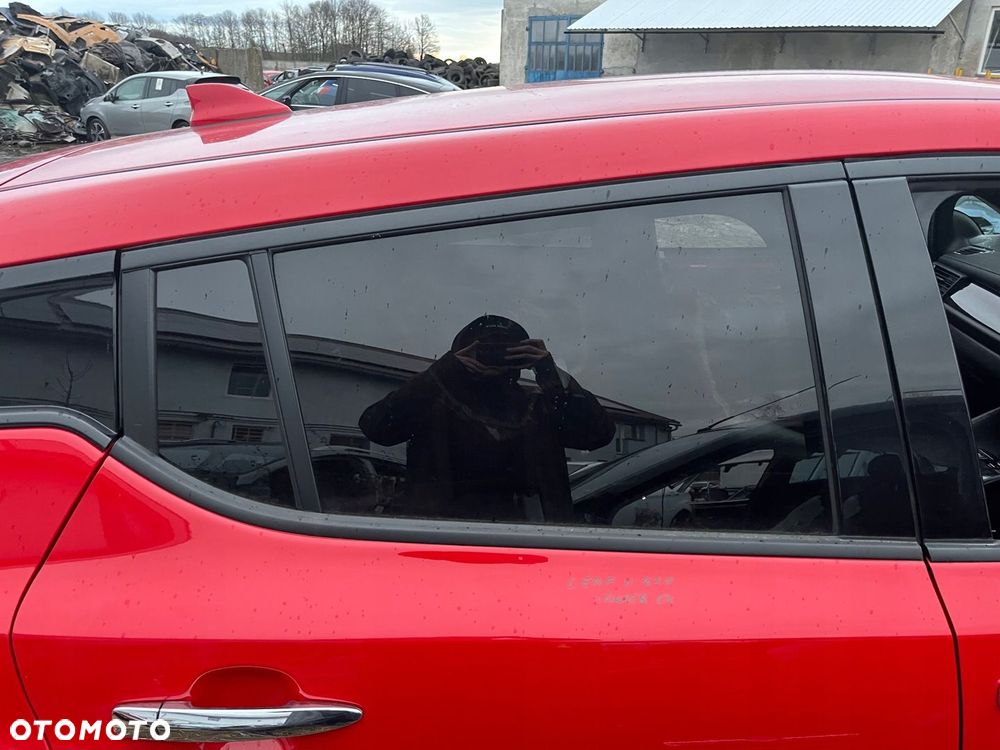 SZYBA DRZWI PRAWY TYŁ NISSAN LEAF ZE1 II 2 RÓŻNE ROCZNIKI - 1