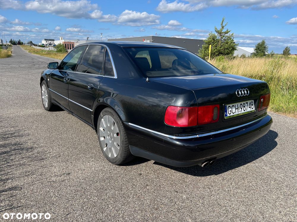 Audi A8 - 3