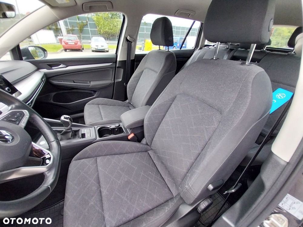 Volkswagen Golf - 9