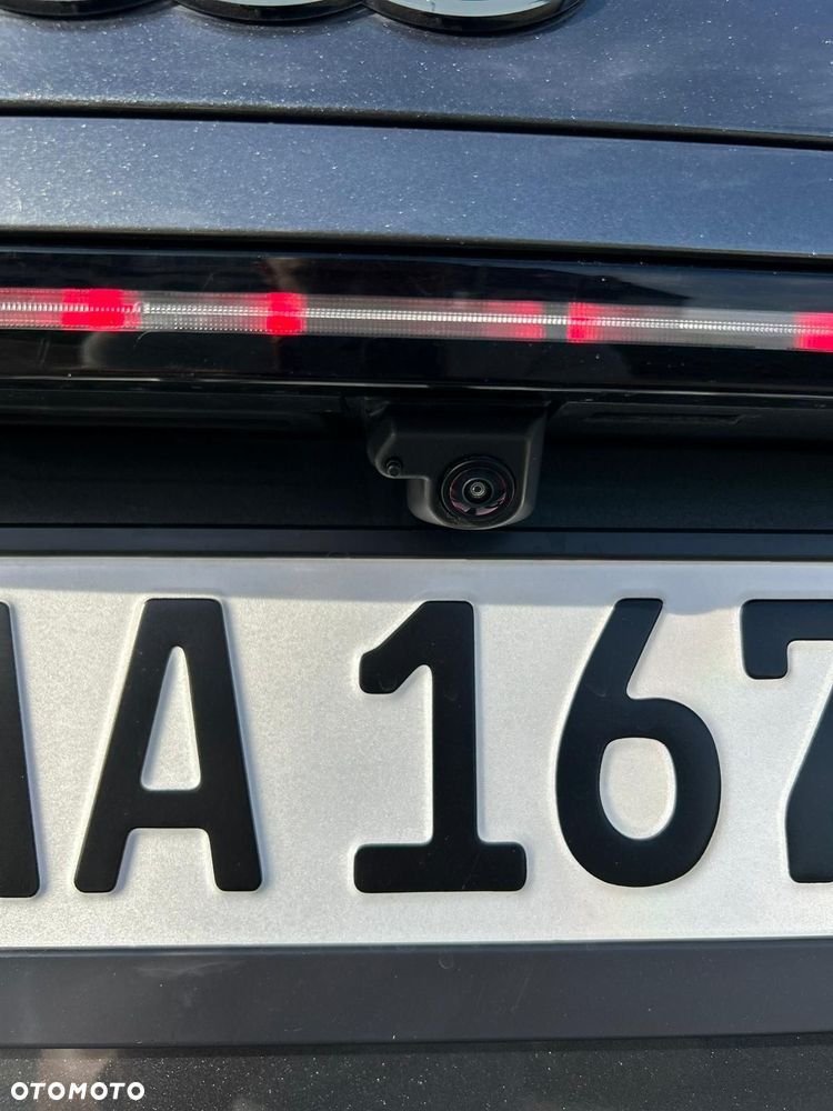 Audi A6 Avant 40 TDI S tronic S line - 29