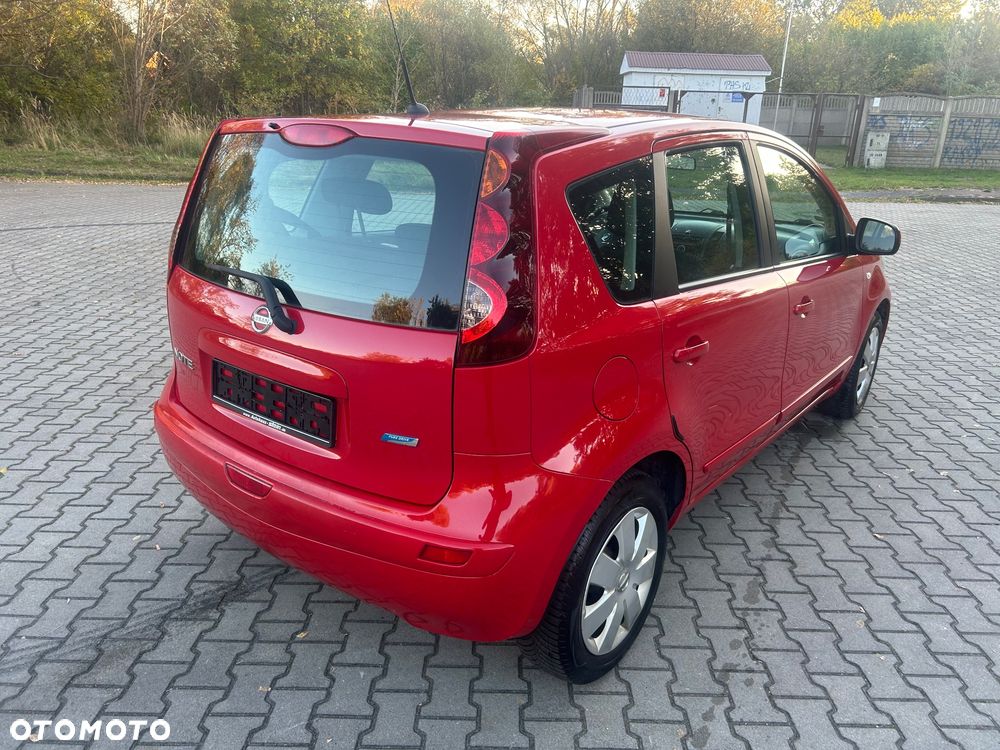 Nissan Note 2009 photo 5