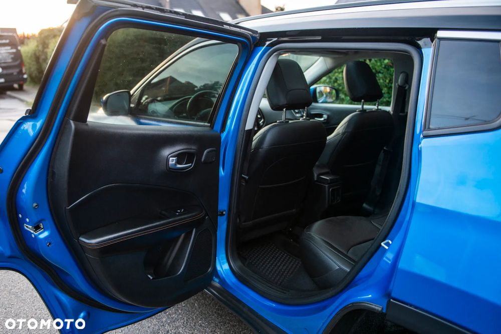 Jeep Compass 1.4 TMair Limited 4WD S&S - 29