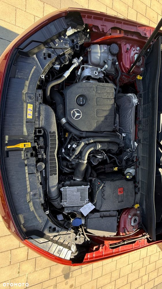 Mercedes-Benz GLB 200 AMG Line 7G-DCT - 19