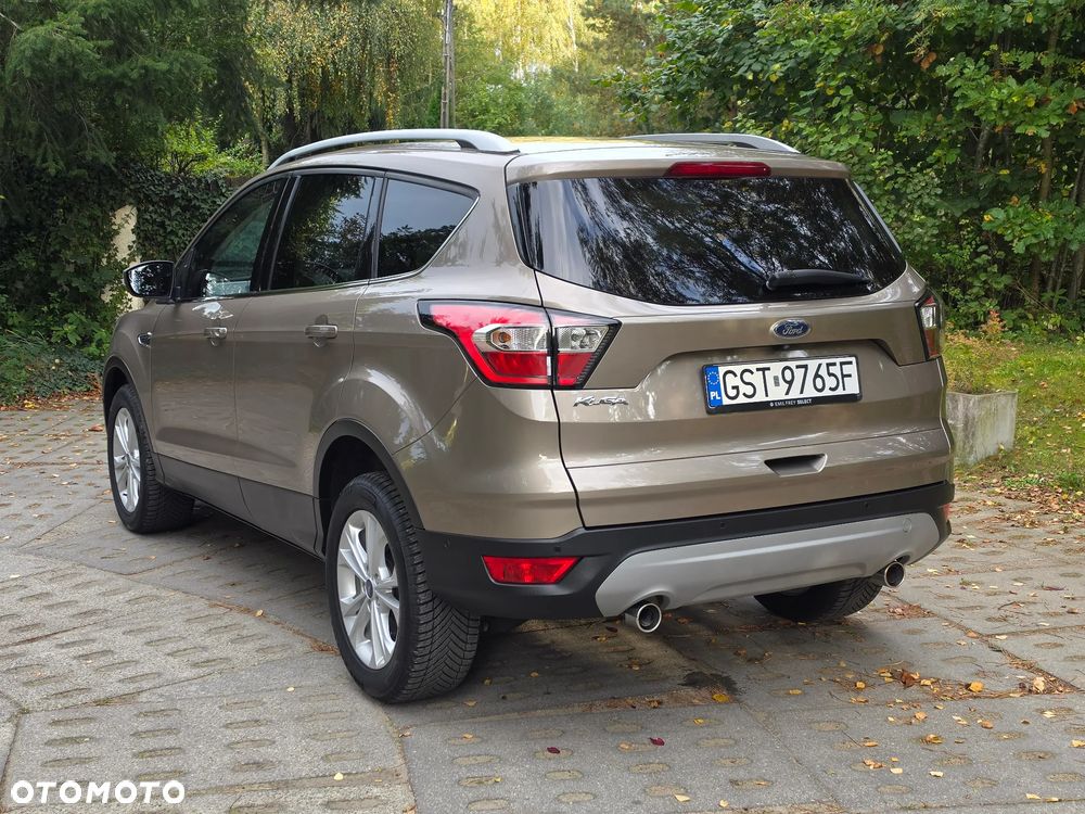Ford Kuga 1.5 EcoBoost 2x4 Titanium - 30