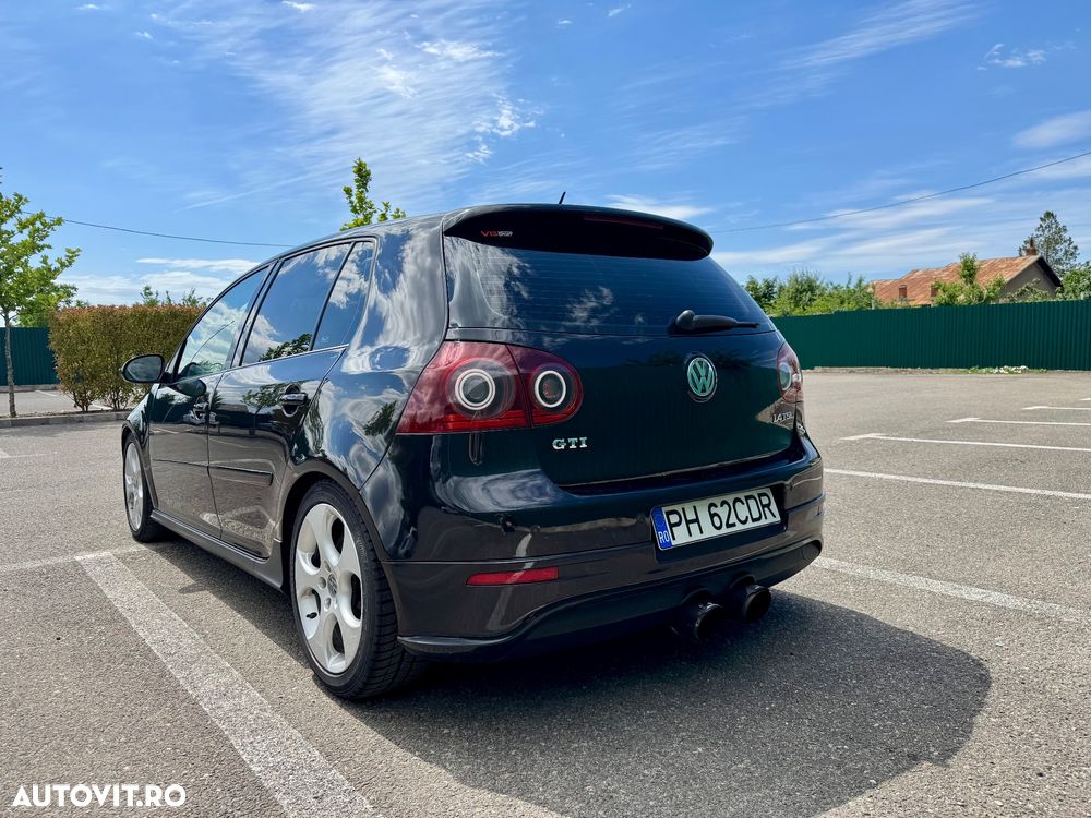 Volkswagen Golf 2.0 GTI DSG - 3