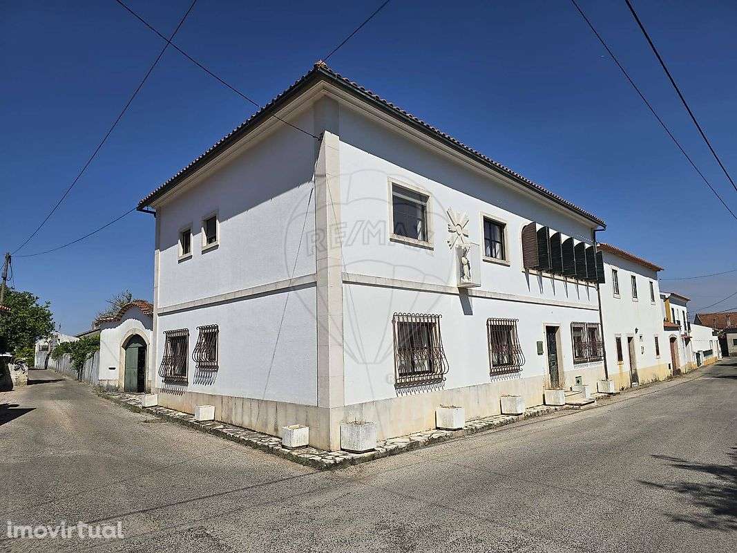 Moradia T7 para venda - Grande imagem: 2/27