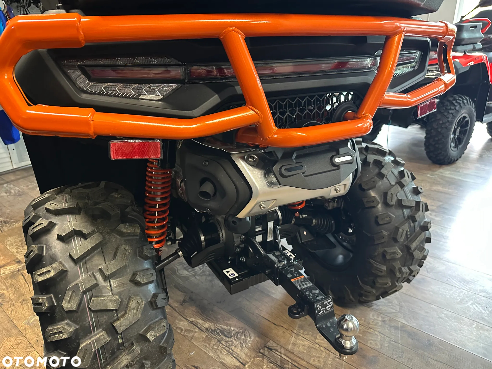 CFMoto CForce - 6