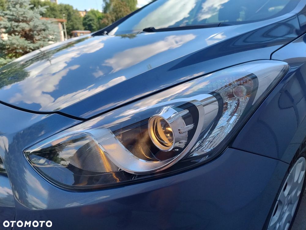 Hyundai i30 1.6 Trend - 28