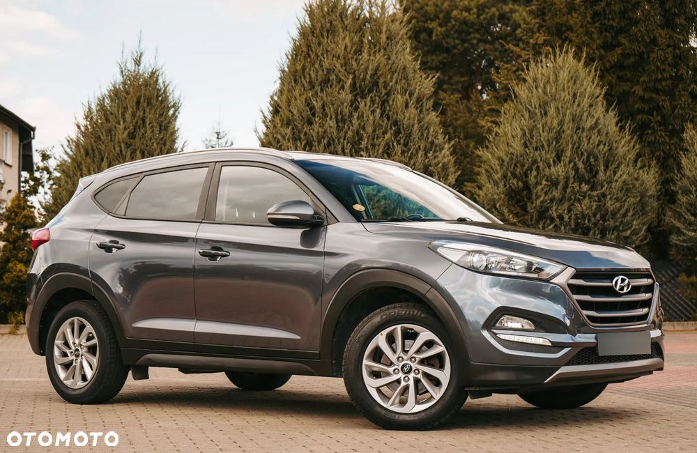 Hyundai Tucson blue 1.7 CRDi 2WD Intro Edition - 4
