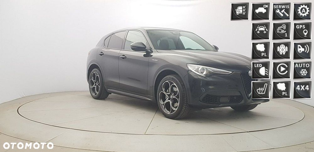 Alfa Romeo Stelvio - 1