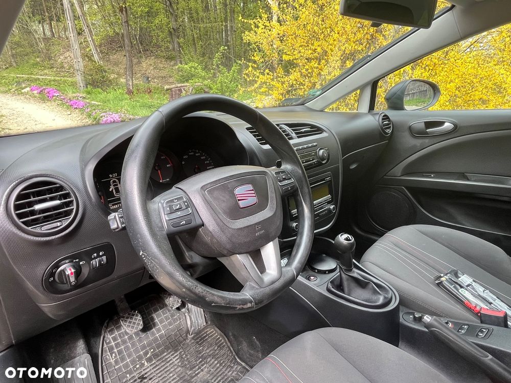 Seat Leon 1.6 TDI Ecomotive Reference - 6