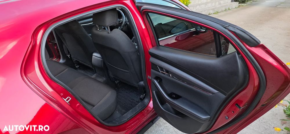 Mazda 3 e-Skyactiv G122 AT MHEV Plus - 9