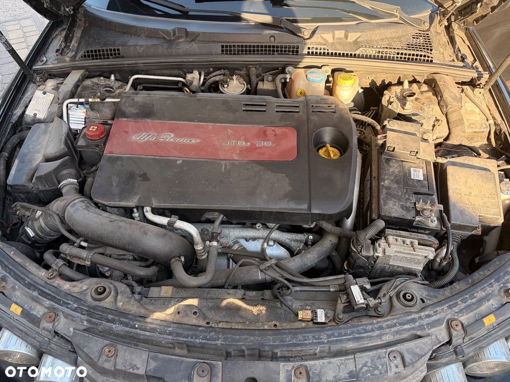 Alfa Romeo 159 2.4 JTDM 20V DPF Q-Tronic ti - 18