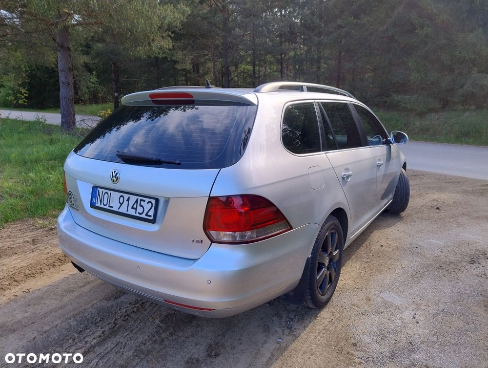 Volkswagen Golf - 5