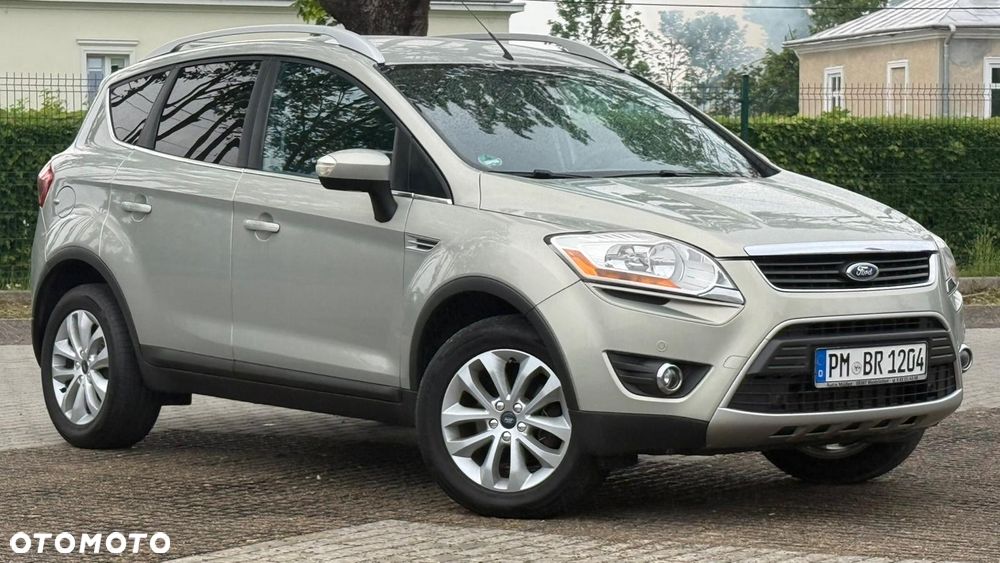 Ford Kuga 2.0 TDCi 4x4 Titanium - 28