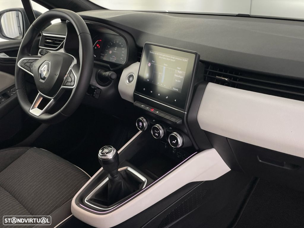 Renault Clio 1.0 TCe Techno - 22